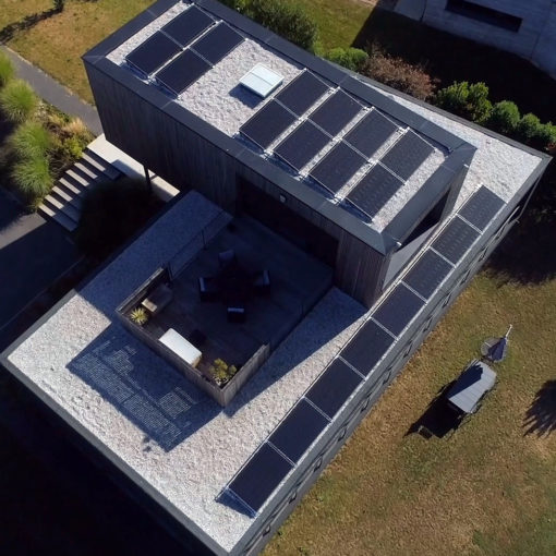 Installation-Panneaux-Photovoltaiques-ID-Interactive-Vannes-Circuit-Court Energie